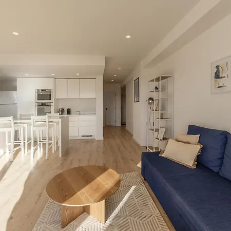 Baleal Blue Sky Ferrel (Leiria)